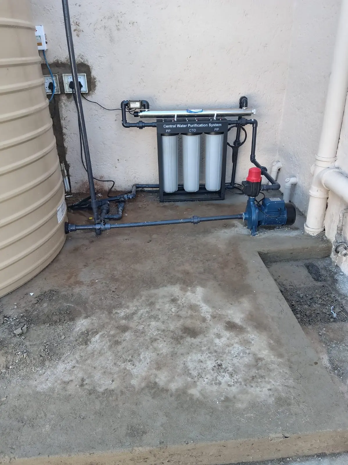 Borehole water storage tanks installed by Delmah Boreholes