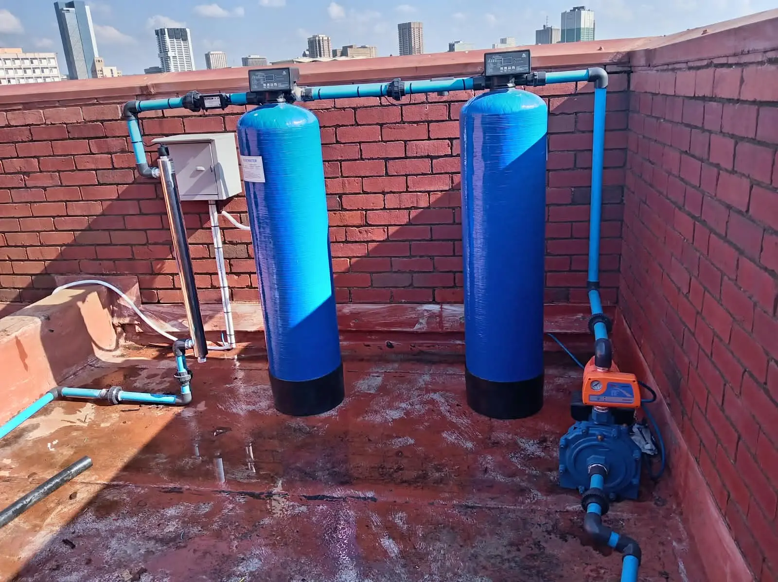 Complete borehole pump and filtration system by Delmah Boreholes